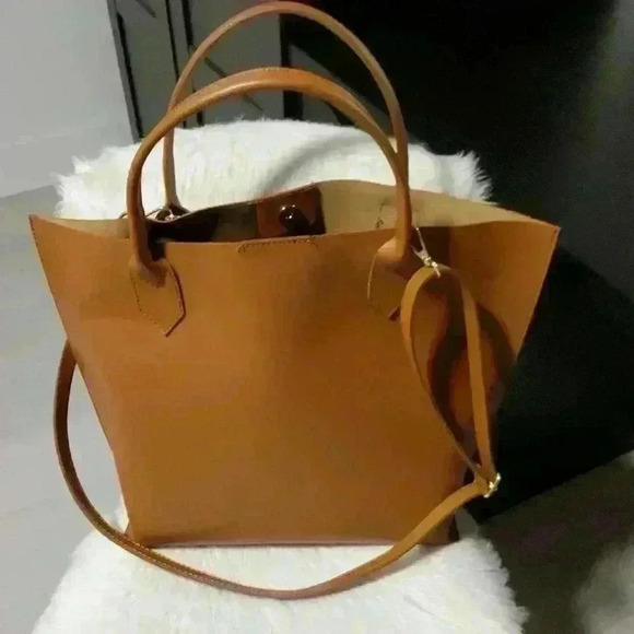 $100 - Italian Leather Tote Bag - Picture 10 of 10